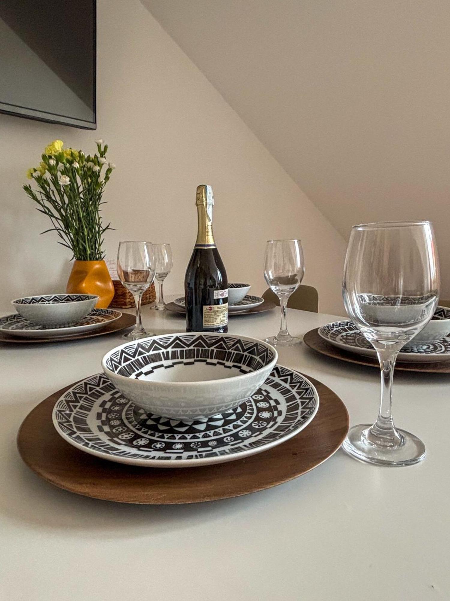 Sunset Apartment Cracow クラクフ エクステリア 写真