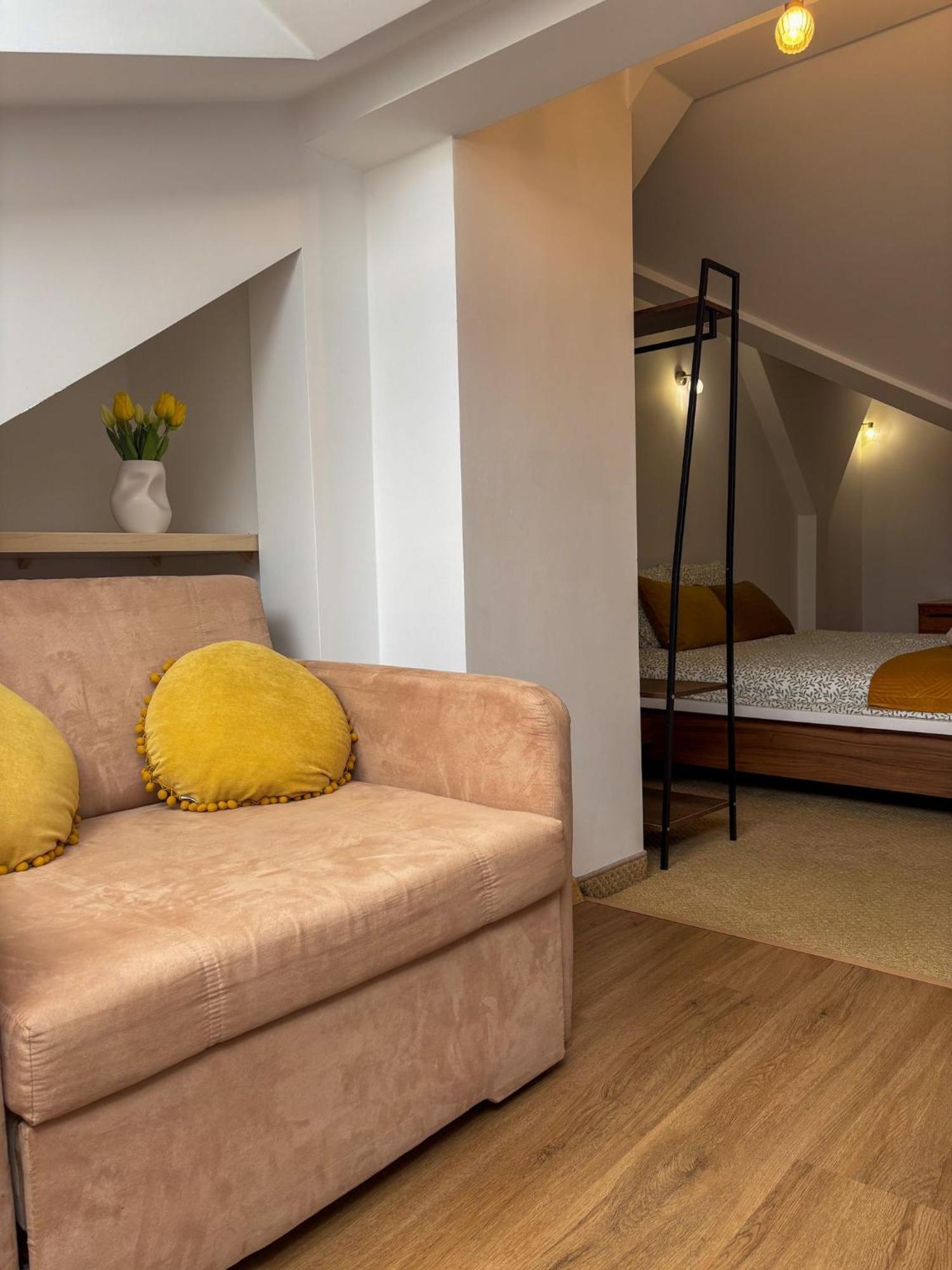 Sunset Apartment Cracow クラクフ エクステリア 写真