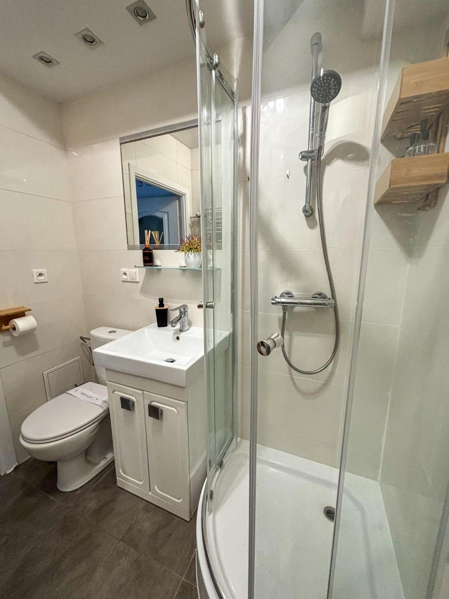 Sunset Apartment Cracow クラクフ エクステリア 写真