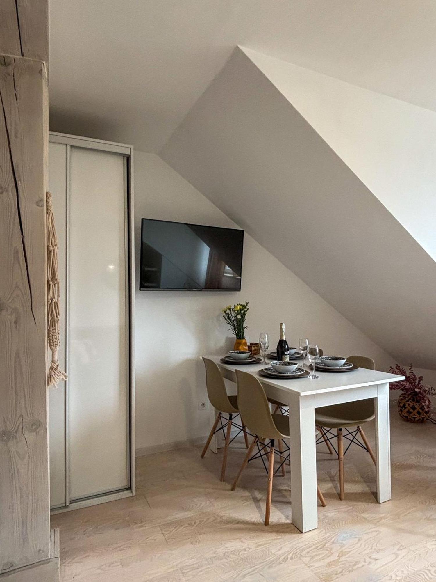 Sunset Apartment Cracow クラクフ エクステリア 写真